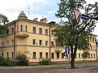  , 12
